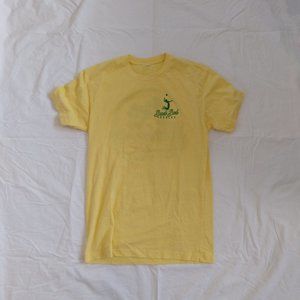 ✰ yellow volleyball t shirt ✰